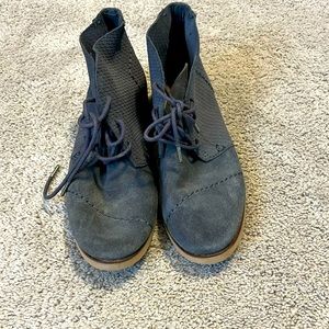 Women’s Tom Booties Size 8
